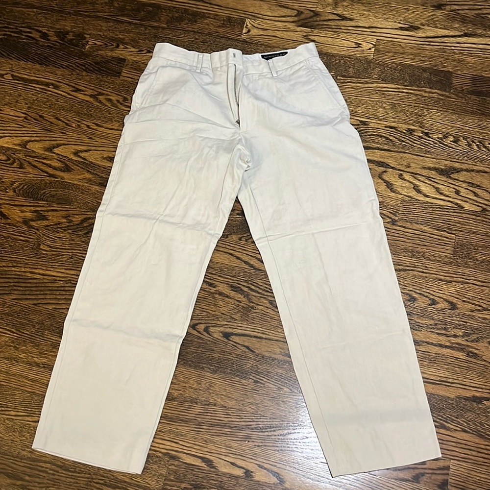 Banana Republic Men’s 31 x 30 khaki pant